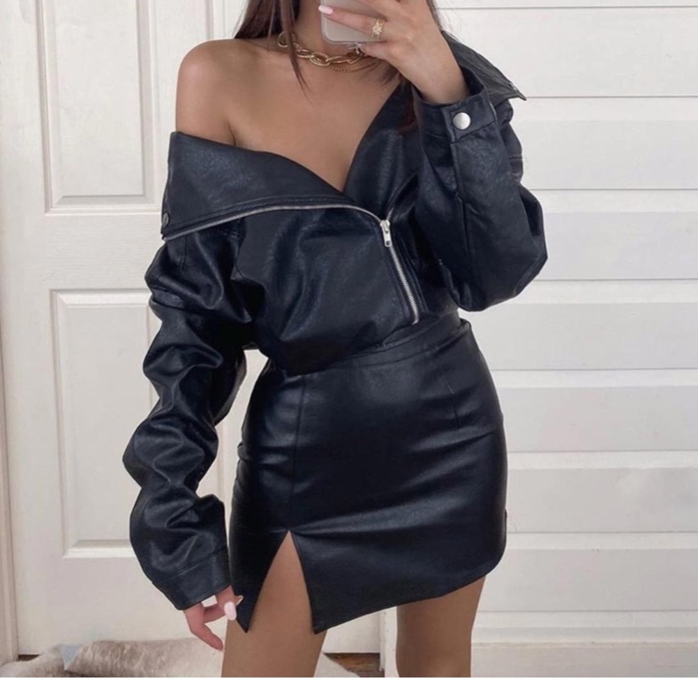 Black patent leather princess polly mini skirt
